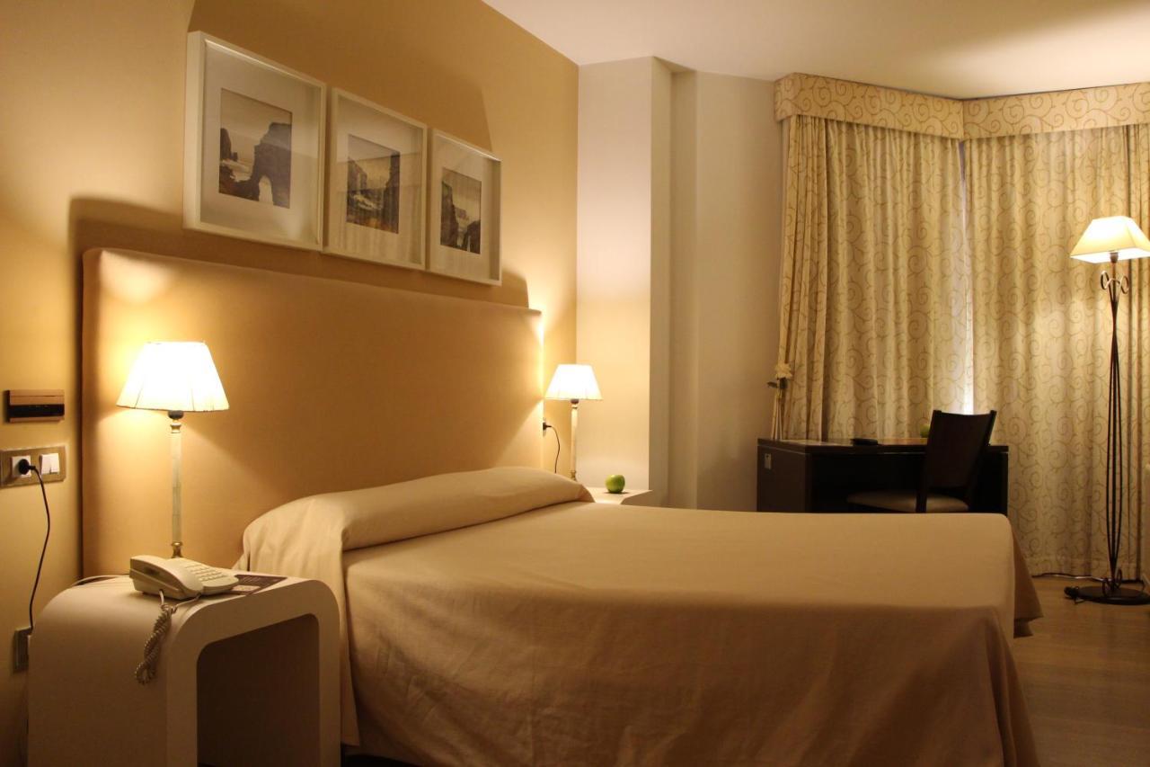 ריבאדאו Hotel Bouza מראה חיצוני תמונה